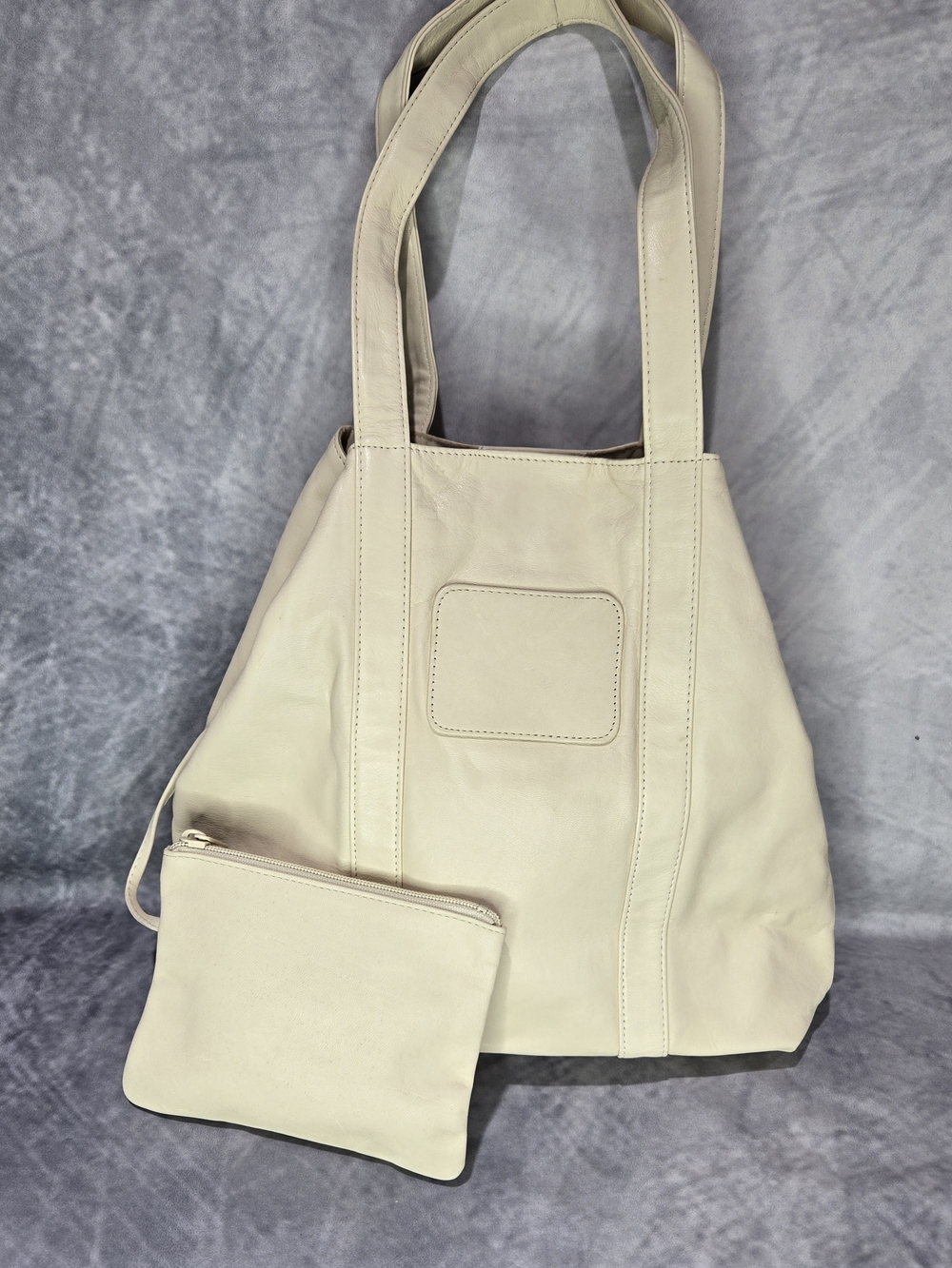 vintage Brío! cream or ivory soft leather tote bag
